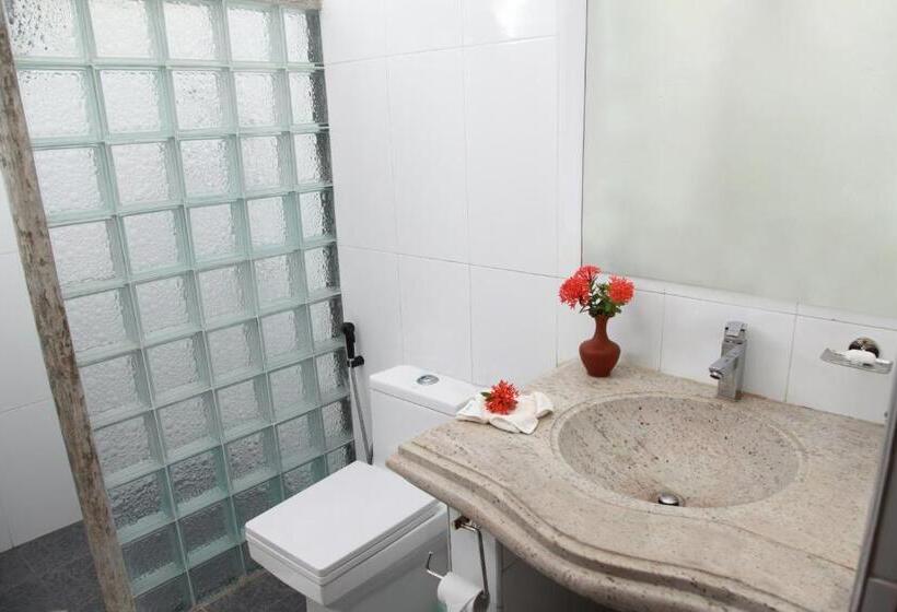 Номер Deluxe, Sea Rock Villa