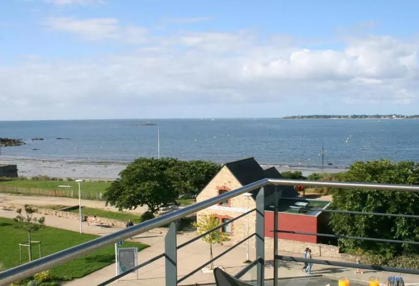 サイドシービュースーペリアールーム, Thalasso Concarneau Spa Marin Resort