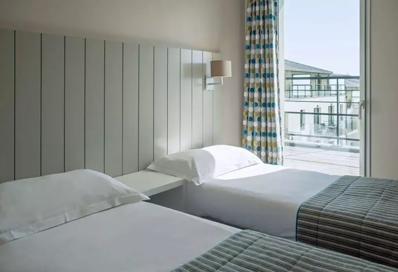 サイドシービュースーペリアールーム, Thalasso Concarneau Spa Marin Resort