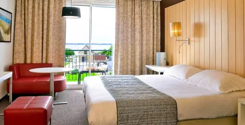 サイドシービュースーペリアールーム, Thalasso Concarneau Spa Marin Resort