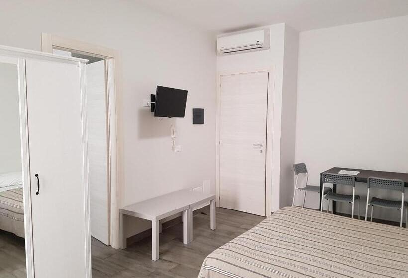 חדר סטנדרט לשלושה, Beda Ragusa