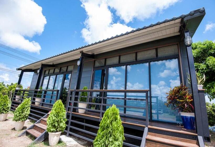 سوییت خانوادگی, Cape 42 Hotel Ill