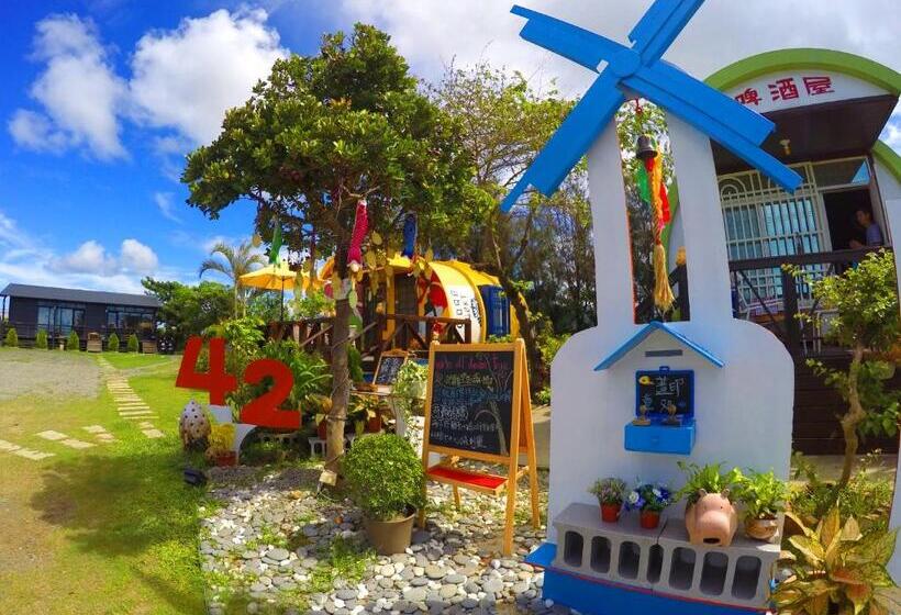 سوییت خانوادگی, Cape 42 Hotel Ill