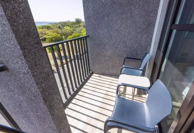 اتاق سوپریور با چشم‌انداز دریا, Kenting Sea Wall 130
