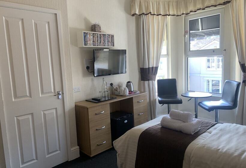 スタンダードトリプルルーム, Arran Lodge B&b