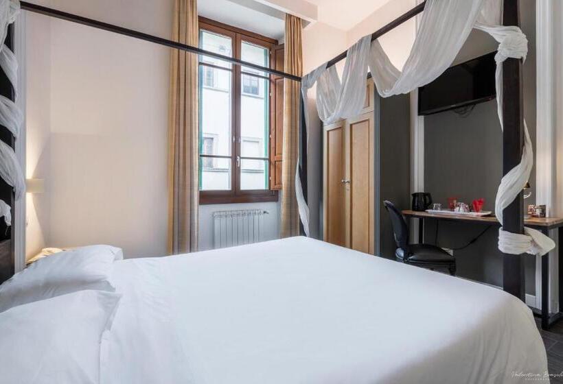 اتاق سوپریور, B&b Le Stanze Del Duomo