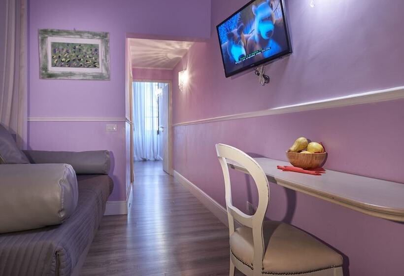 اتاق سوپریور سه تخته, B&b Le Stanze Del Duomo