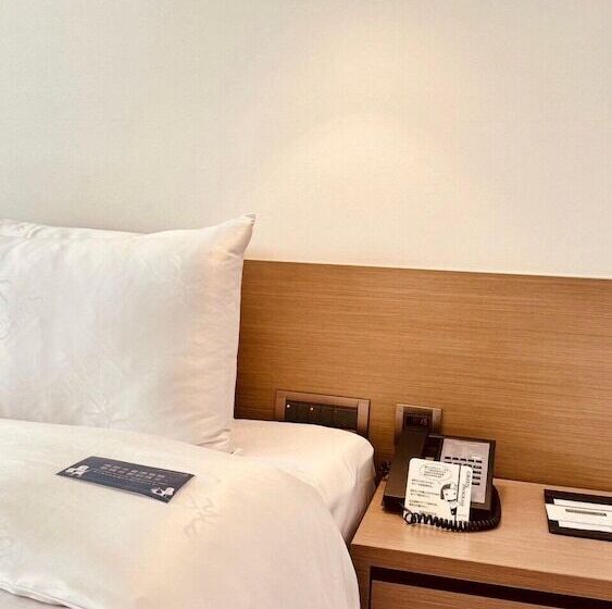 スタンダードルーム, Golden Tulip Glory Fine