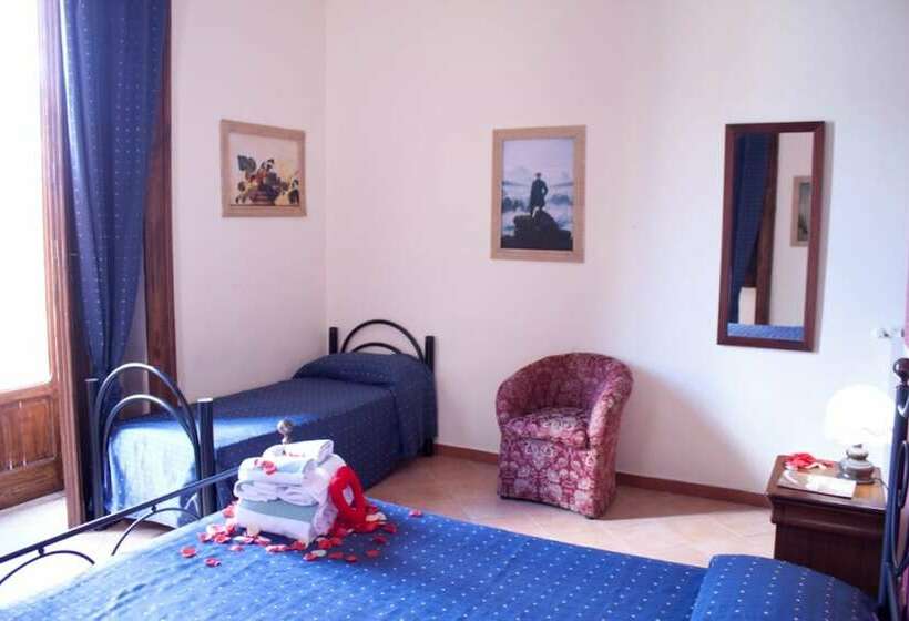 اتاق استاندارد سه نفره, Ristorante Novecento