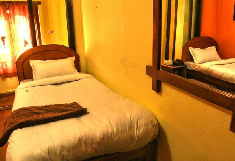 اتاق استاندارد یک نفره, Siddhi Home & Restaurant