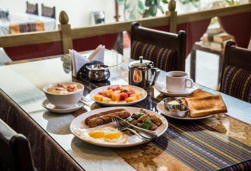 اتاق سوپریور یک تخته, Yambu Kathmandu