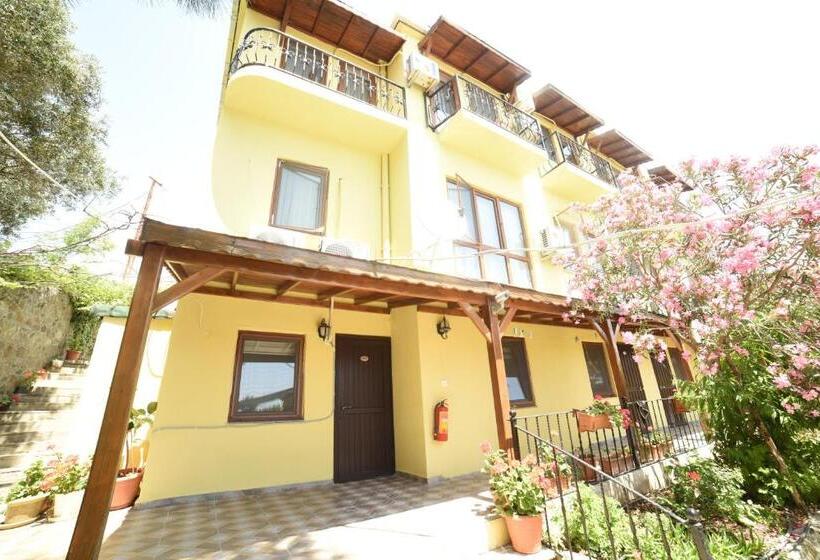 غرفة إقتصادية ثلاثية, Limonata Otel Assos