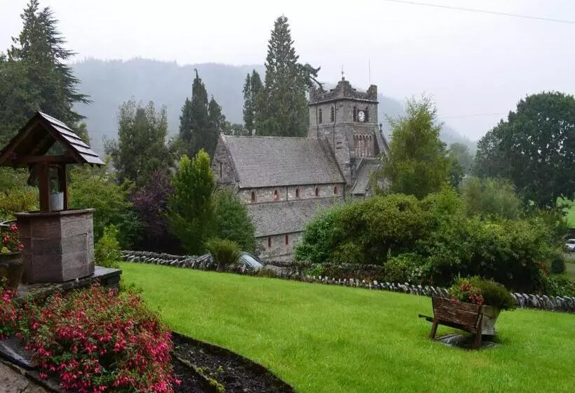 ファミリールーム, Church Hill House