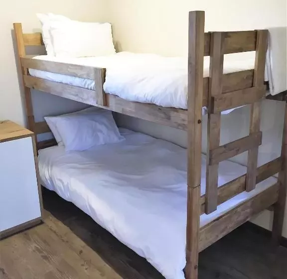 ファミリールーム, Loerie Guest Lodge