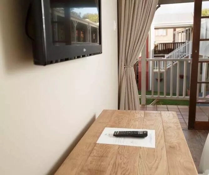 اتاق استاندارد با تخت دوبل, Loerie Guest Lodge