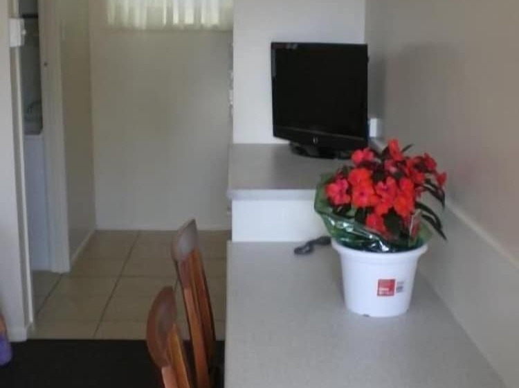 اتاق استاندارد, Whiteoaks Motel & Lodges