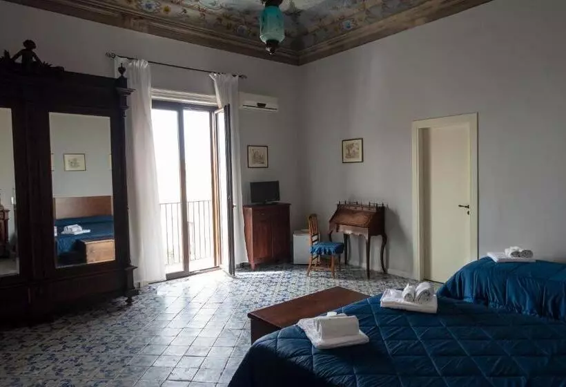 Triple Room Sea View, Alloggio Della Posta Vecchia