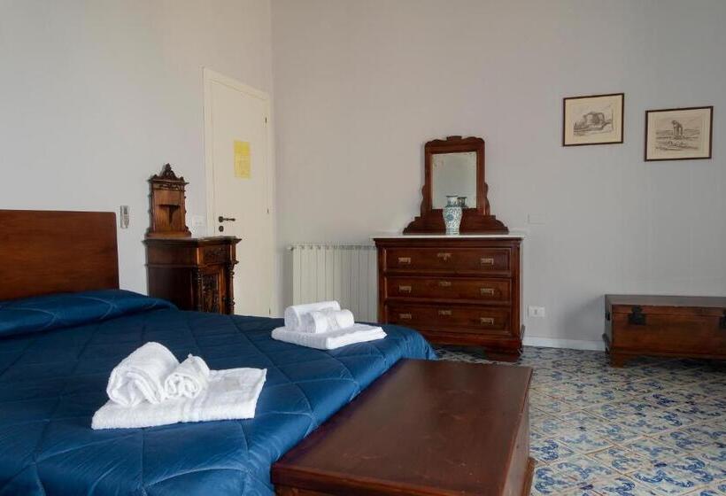 Triple Room Sea View, Alloggio Della Posta Vecchia