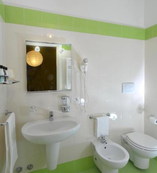 اتاق استاندارد با بالکن, Barocco.oberdan