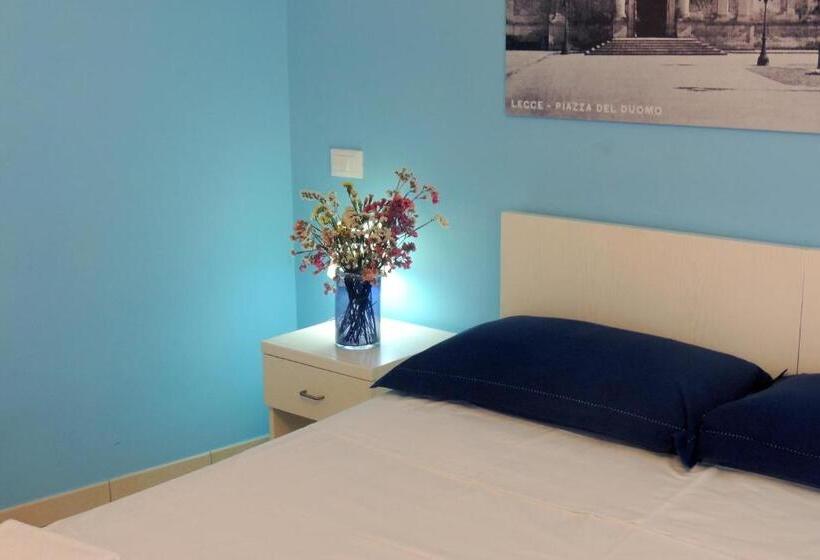 اتاق استاندارد سه تخته با بالکن, Barocco.oberdan