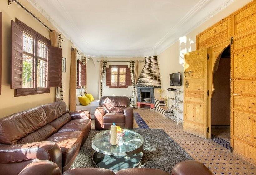 Dört Kişilik Standart Oda, Residence Alounsse