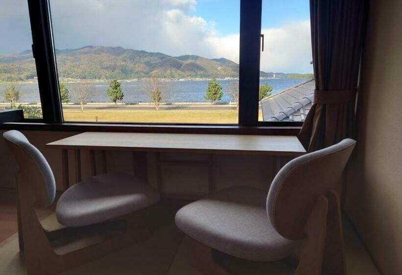 اتاق استاندارد با چشم‌انداز دریا, Jinpuso