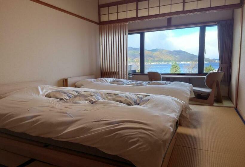 اتاق استاندارد با چشم‌انداز دریا, Jinpuso