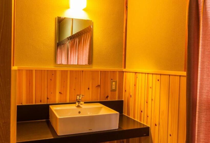 اتاق استاندارد با چشم‌انداز دریا, Jinpuso