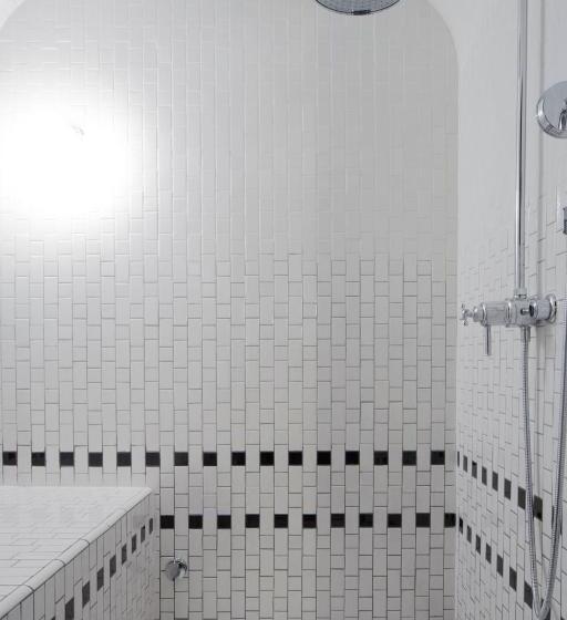 エクゼクティブルーム, Les Bains Paris