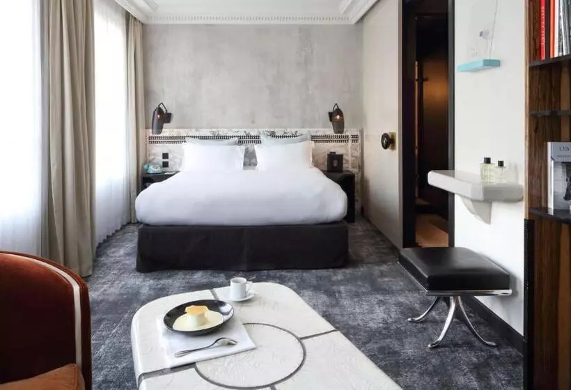 エクゼクティブルーム, Les Bains Paris
