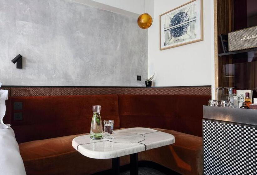 クラシックルーム, Les Bains Paris