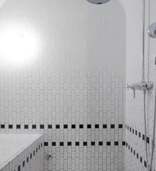 ジュニアスイート, Les Bains Paris