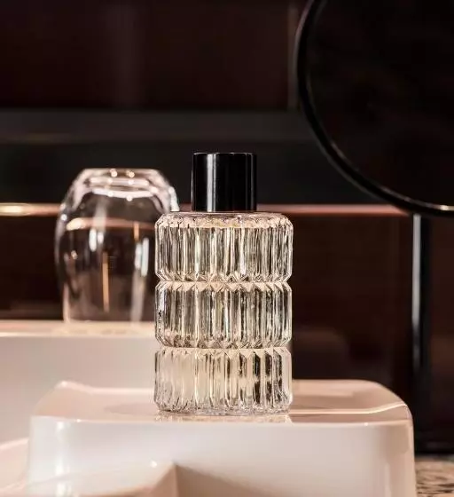 ジュニアスイート, Les Bains Paris