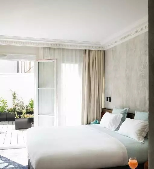 ジュニアスイート, Les Bains Paris