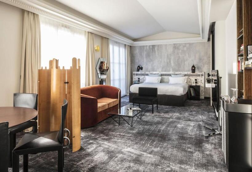 バルコニー付スイート, Les Bains Paris