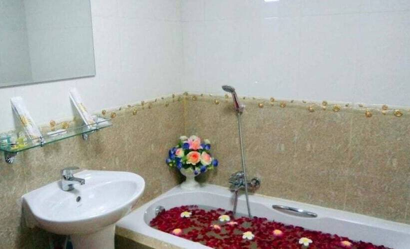 اتاق لوکس, Sahara