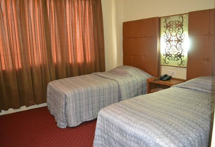 חדר דלוקס, Sepinggan