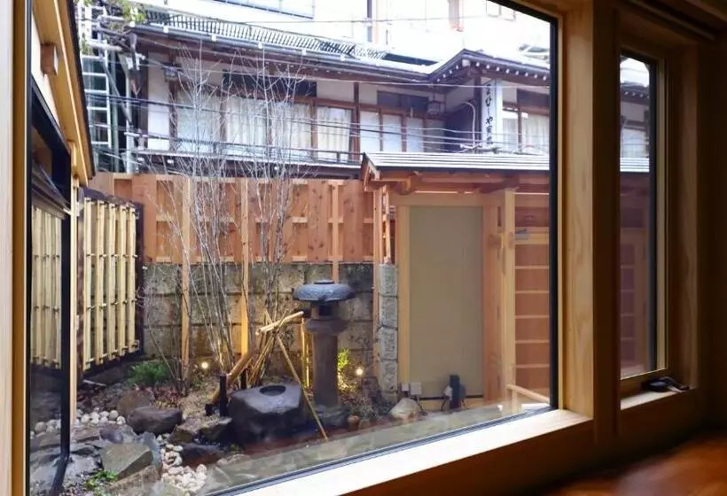 デラックスルーム, Shibu Onsen Kokuya