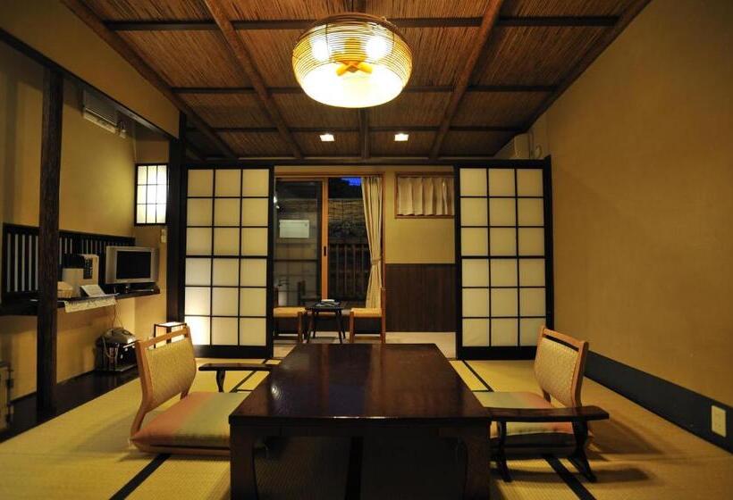 Номер Стандарт, Shibu Onsen Kokuya