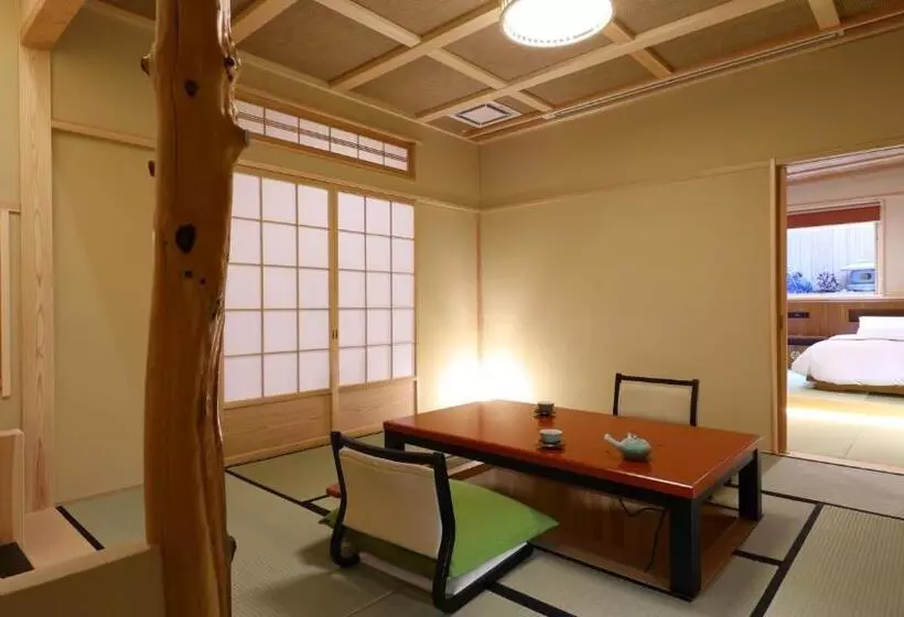 デラックスルーム, Shibu Onsen Kokuya