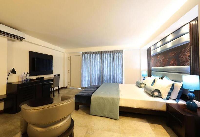 סוויטת ג'וניור נוף לים, Joe S Resort Unawatuna