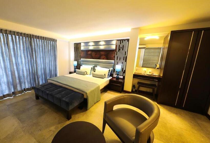 סוויטת ג'וניור נוף לים, Joe S Resort Unawatuna