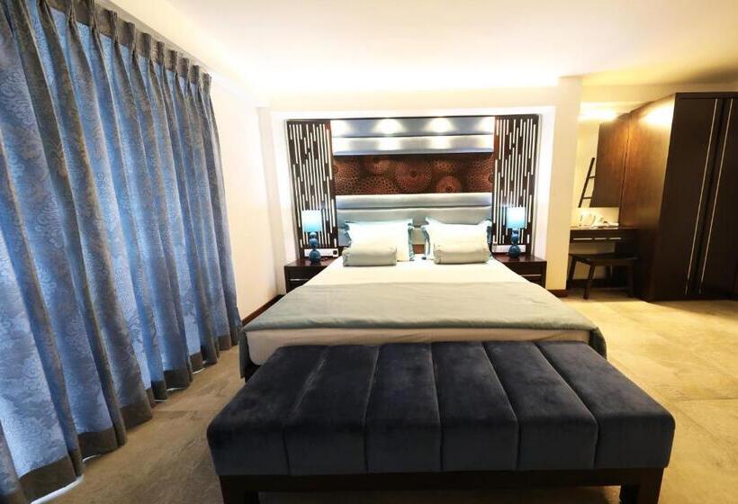 סוויטת ג'וניור נוף לים, Joe S Resort Unawatuna