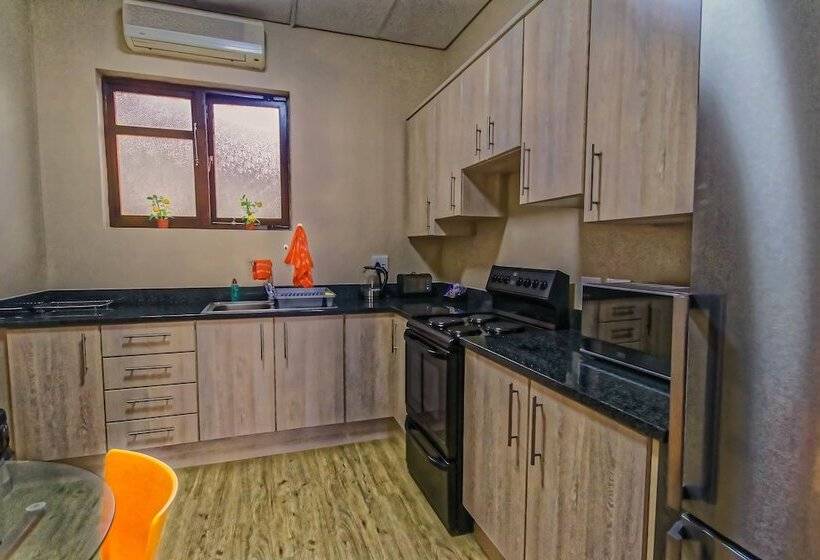 Семейный Номер, A&a Guesthouse