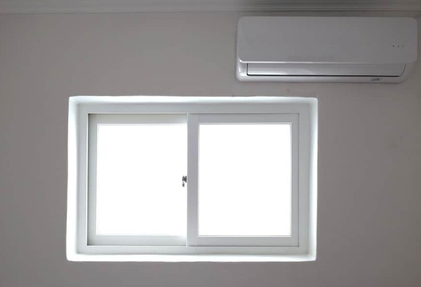 Standard Triple Room, Dongdaemun Neighbors