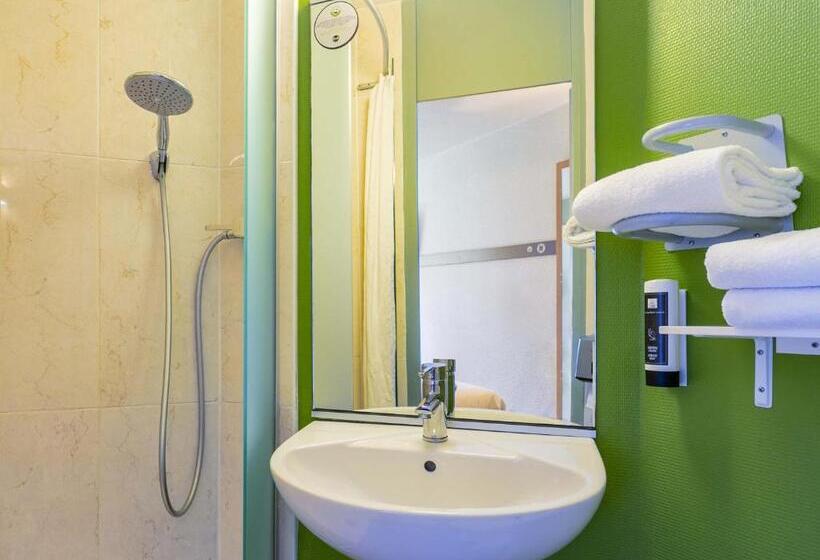 4인용 스탠다드 룸, B&b Hotel Strasbourg Nord Artisans