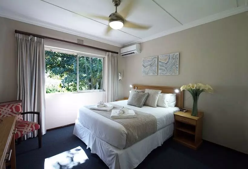 ２ベッドルームアパートメント, First Group Lake View Cabanas