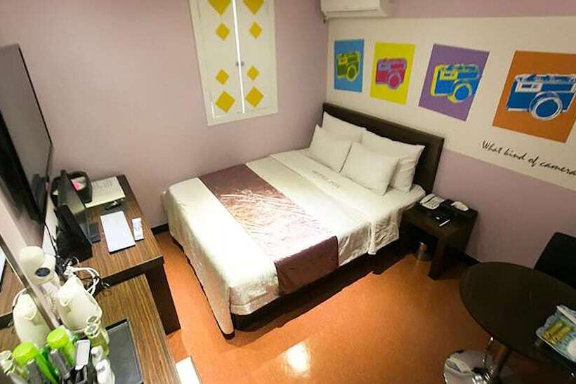 标准间, Fox Motel