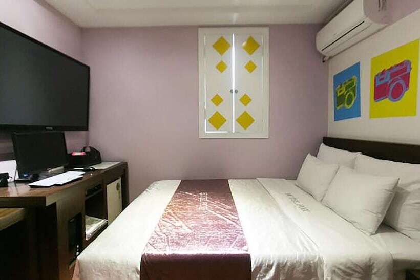 标准间, Fox Motel