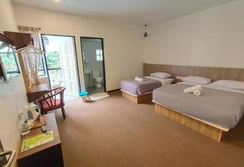 スタンダードトリプルルーム, Hillview Inn